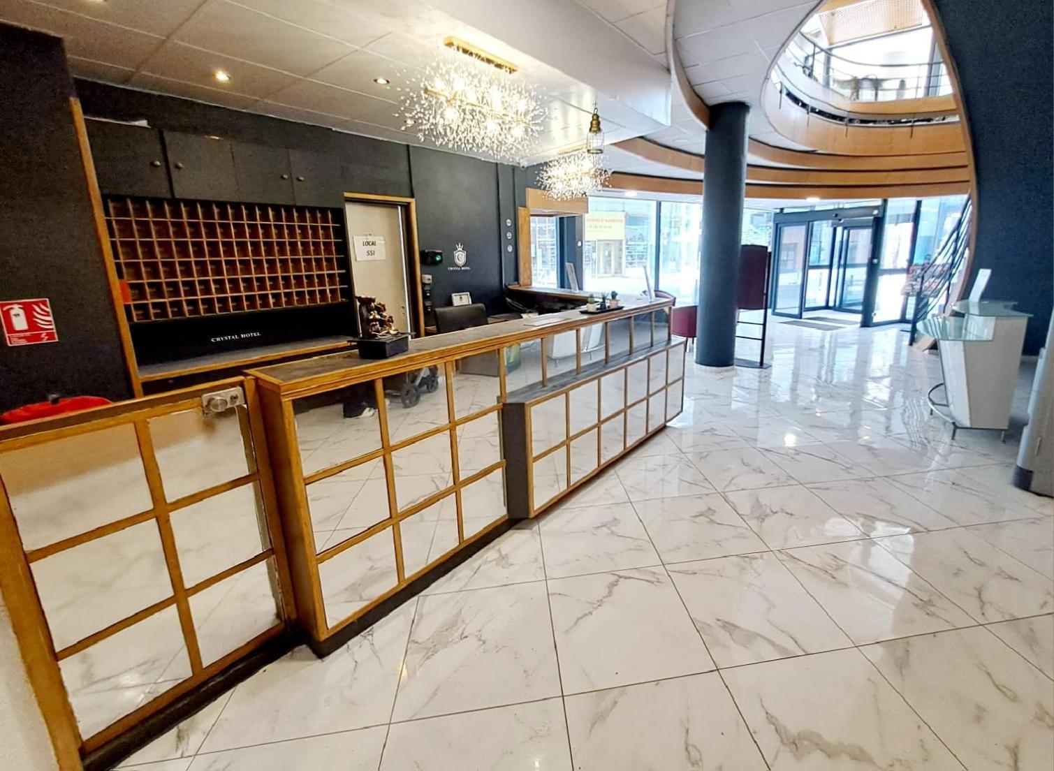 Crystal Hotel Saint Denis Basilique 外观 照片