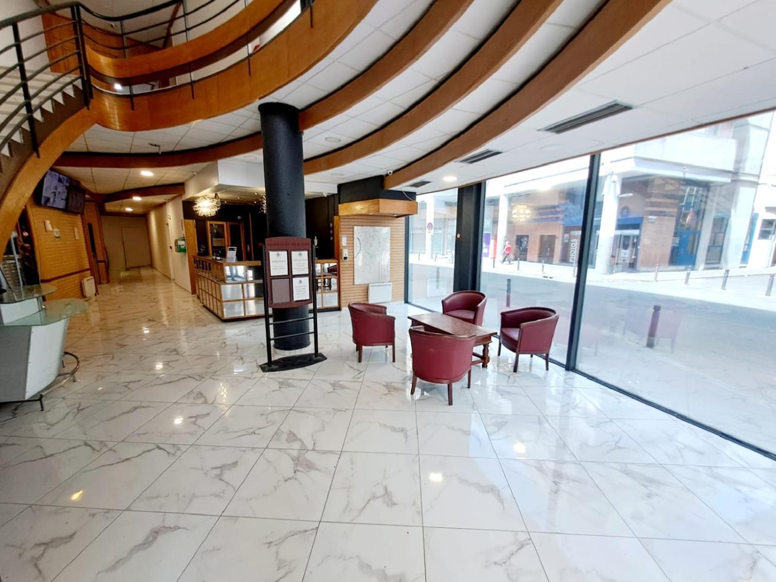 Crystal Hotel Saint Denis Basilique 外观 照片