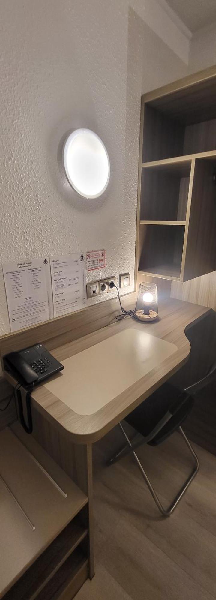 Crystal Hotel Saint Denis Basilique 外观 照片